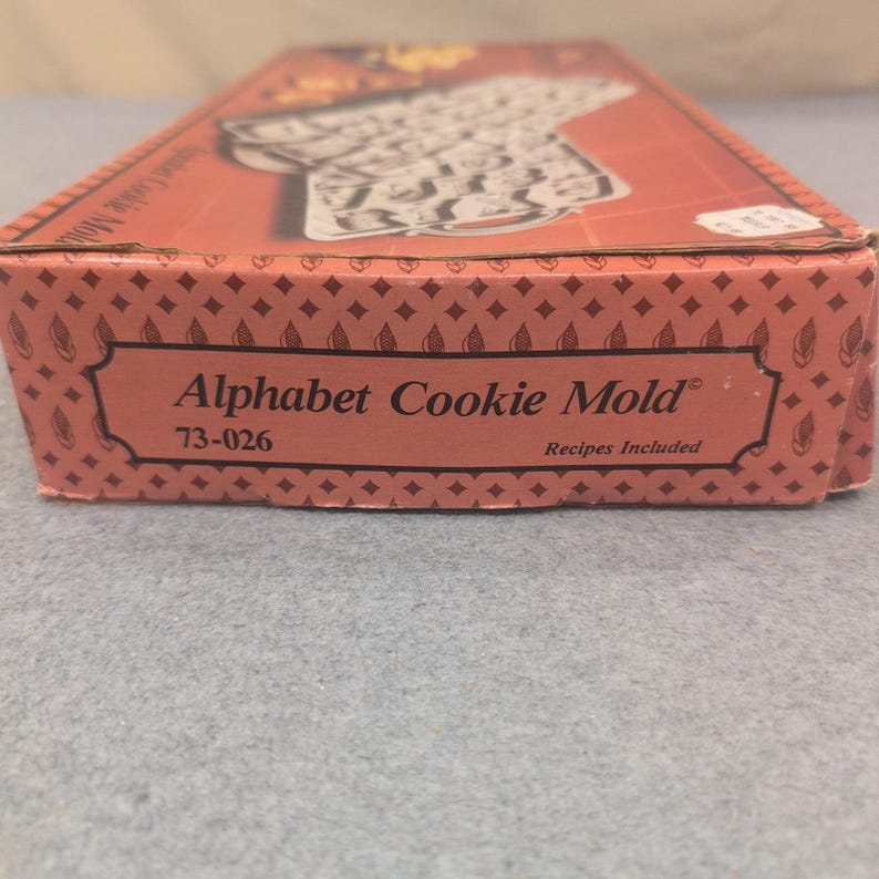 Stampo per biscotti a forma di alfabeto in ghisa Classic Gourmet John Wright 73-026 Vintage immagine 2