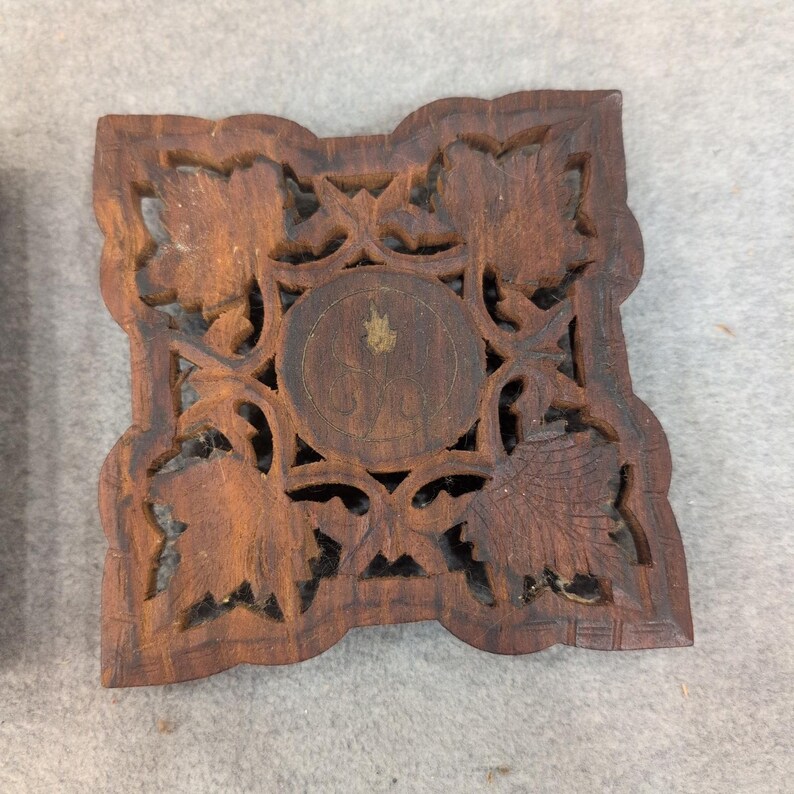 Vintage Hand Carved Sheesham Wood Trivet Set 2 Piece Floral Leaf Made in India image 3