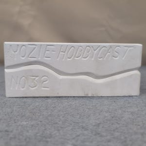 YOZIE HOBBYCAST NO 32 Mold Casting Girl with Butterfly Net and Bird image 3