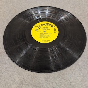 Disneyland Chilling Thrilling Sounds of the Haunted House Vinyl LP DQ-1257 1964 image 1