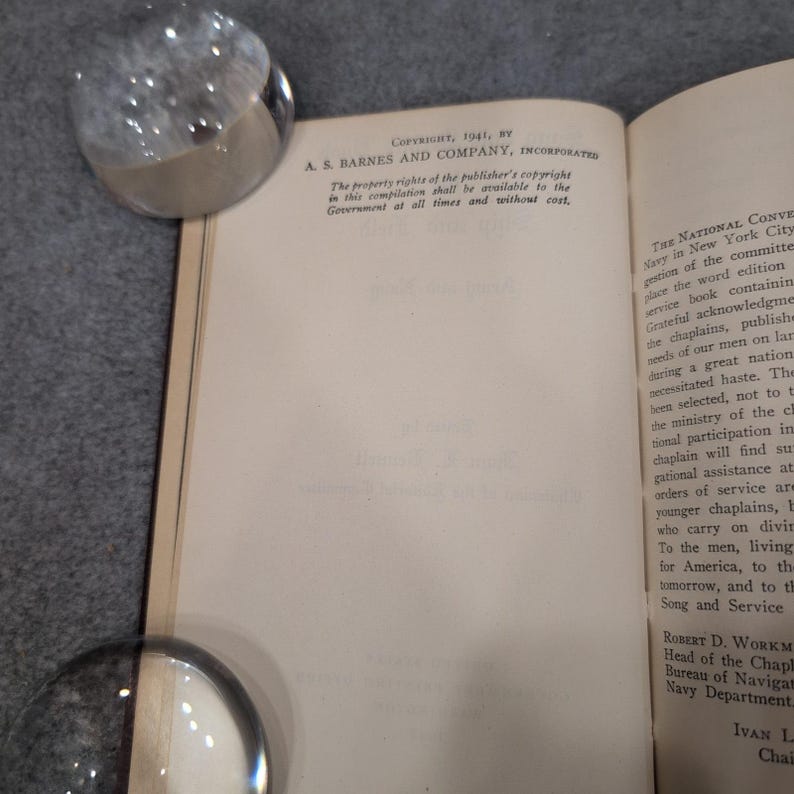 Libro de canciones y servicios antiguos para buques y campañas del Ejército y la Marina, 1942 imagen 4