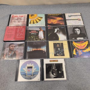 Lote de 15 CDs de jazz: Jaco Pastorius, Stanley Clarke, George Benson, Lizz Wright e Fusion. imagem 1