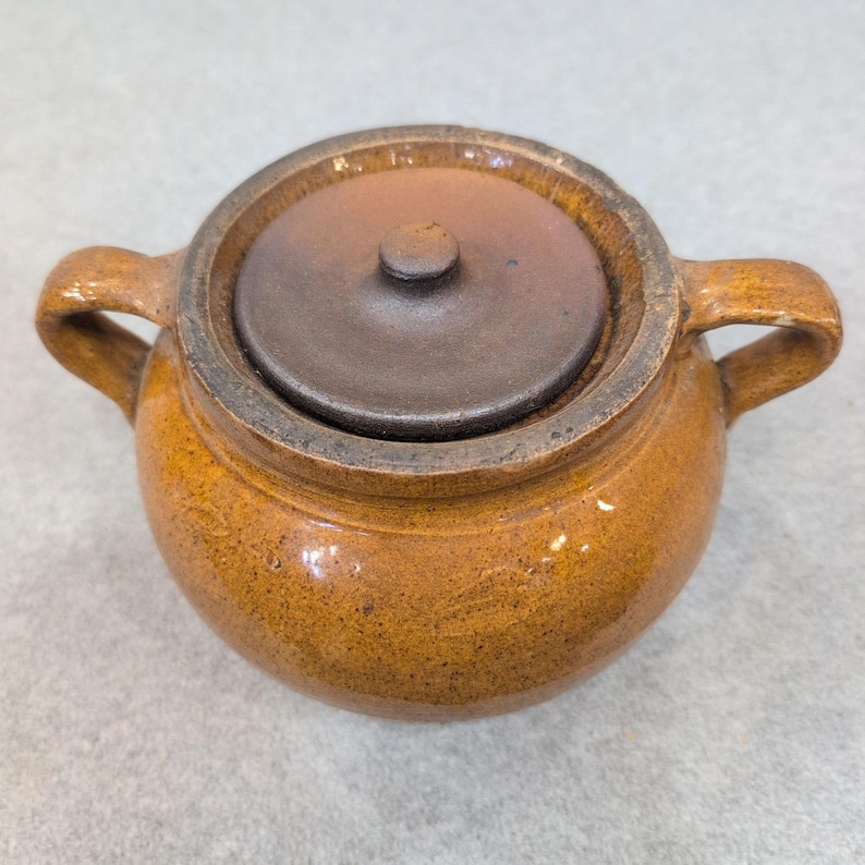 Antique Brown Glazed Stoneware Bean Pot with Lid Ribbed Base Dual Handles image 2