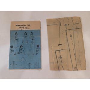 Vintage Simplicity Sewing Pattern 7181 Dress Top Scarf Size 14 1/2 Uncut image 2