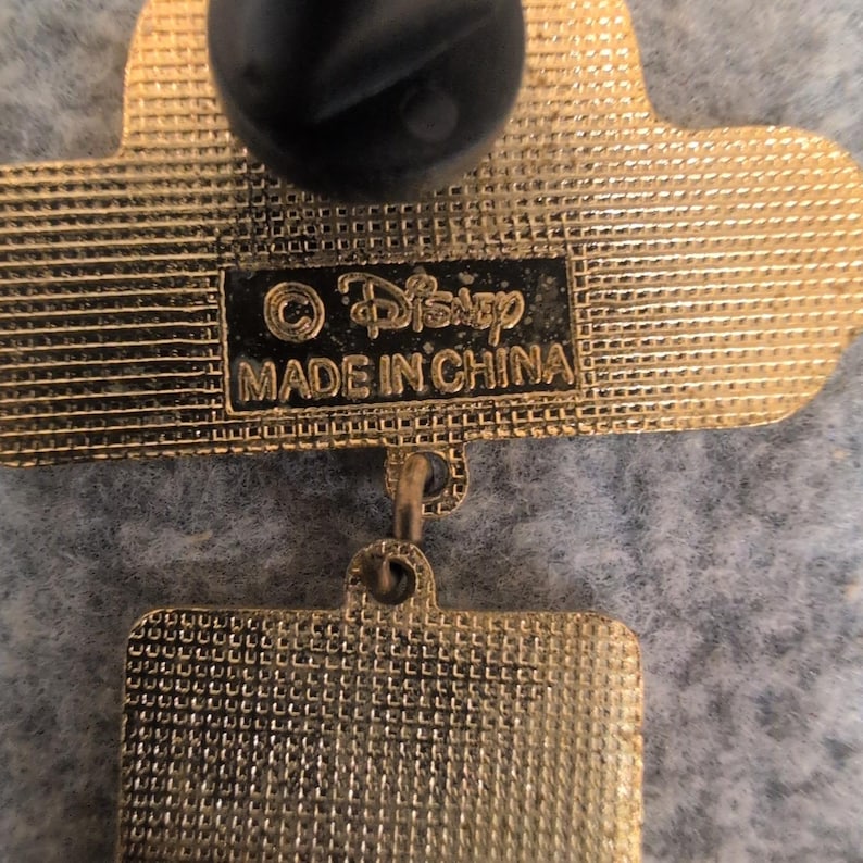 Disney Grand Californian Hotel Pine Tree Dangle Trading Pin Gold Tone Enamel image 4