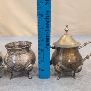Vintage Miniature Silver Plate Tea Set Creamer Sugar Bowl Shell Feet 3pc image 7