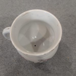 Taza de afeitar antigua Tacoma M/T de loza con borde dorado y estampado floral rosa imagen 3