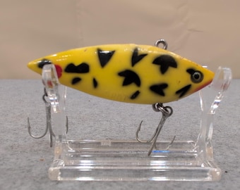 Cordells Hot Spot Series 2100 Fishing Lure Yellow Black Spots