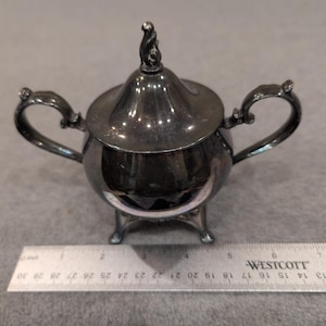 Vintage Silver Plated Footed Sugar Bowl with Lid Ornate Handles Tarnish Decor image 10