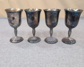 International Silver Co Silverplate Wine Goblets Set of 4 Fluted Base Patina