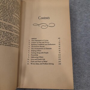 Live Your Life Maxims on the Fine Art of Living Walter A Heiby 1971 Paperback image 4