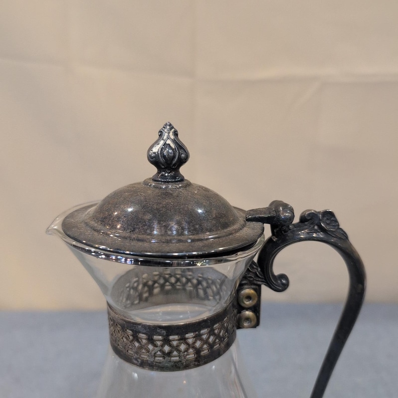 Sheridan Silver Plated Glass Carafe with Ornate Warming Stand Vintage Beverage image 3