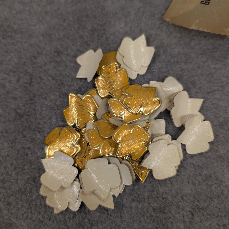 Vintage Girl Scout 11-901 Gold Trefoil Gummed Stickers 50+ Pieces Eagle Design image 3