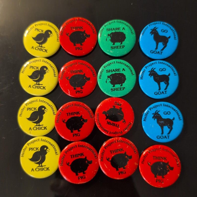 Vintage Heifer Project International Ansteckbutton-Set mit Bauernhoftieren, 16-teilig, sehr guter Zustand Bild 1