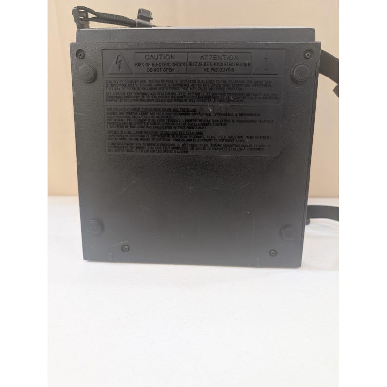Quasar VP5430WQ ポータブル VCR ビデオ カセット レコーダー プレーヤー ビンテージ レア モデル! 画像 10