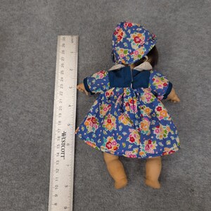 Vintage Gi-Go Bean Bag Baby Doll Blue Floral Dress Bonnet Blue Bow Yawning image 2