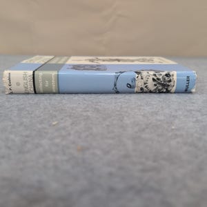 J P Cushion English China Collecting for Amateurs Book 1971 Signed by Author image 2