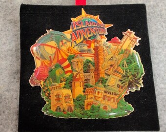 Universal Studios Islands of Adventure Grand Opening 1999 Vintage Lapel Pin