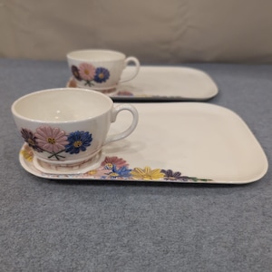 Vintage Aurillia Hand Painted Floral Ceramic Snack Set Cup and Tray 4pc VG image 1