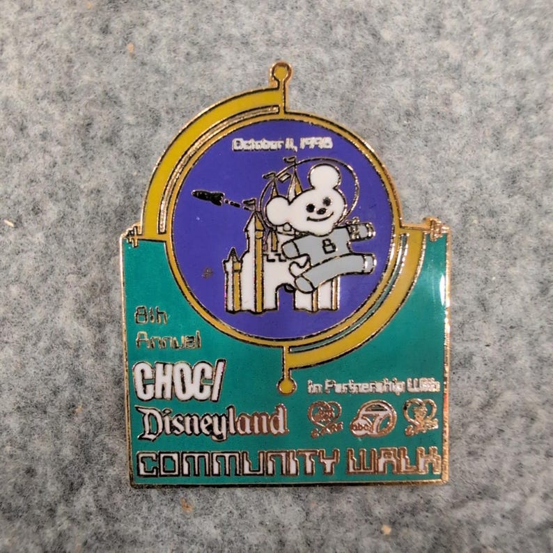 Vintage 1998 CHOC Disneyland 8th Annual Community Walk Enamel Pin Space Bear image 1