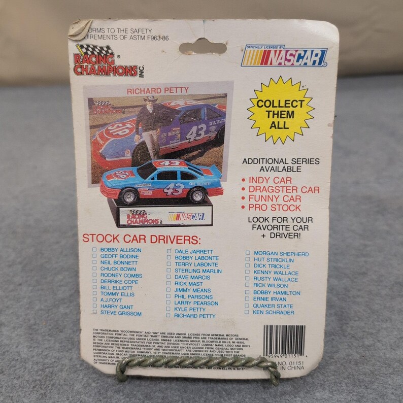 Racing Champions Stock Car Rick Mast #11 NASCAR Diecast 1994 Collectible image 2