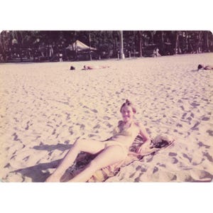 Vintage 1970s Waikiki Beach Hawaii Women in Swimsuits Photo Lot of 4 image 2