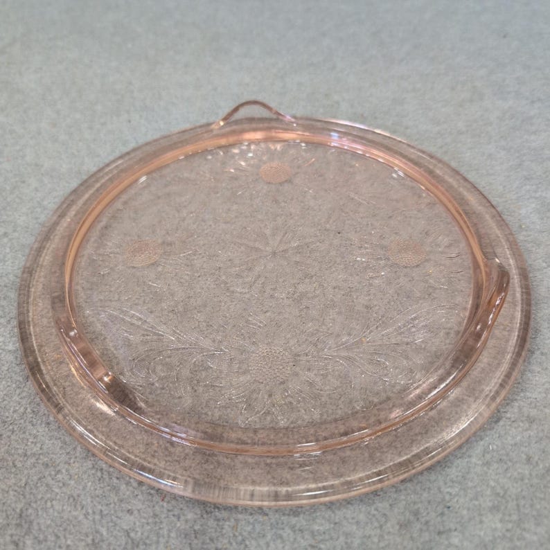 Jeannette Sunflower Pink Depression Glass 3 Footed Cake Plate Vintage 1930s image 6