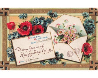 Carte postale ancienne de 1909 pour un anniversaire, ornée de coquelicots et de bleuets en relief, Allemagne.