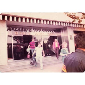 Vintage 1970s Korea Photo Lot Col Patricia Harrington Dae-A Tourist Hotel 5 Pics image 1