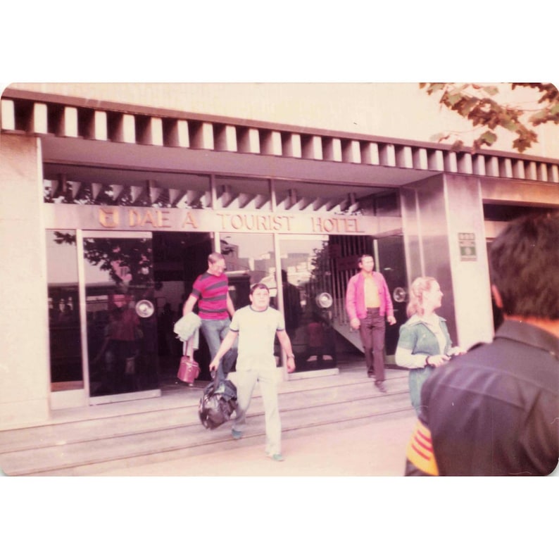 Vintage 1970s Korea Photo Lot Col Patricia Harrington Dae-A Tourist Hotel 5 Pics image 1