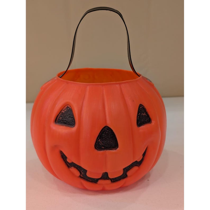 VTG AJ Benzi Halloween Trick or Treat Pumpkin Bucket Blow Mold Witch Decor 800 image 1