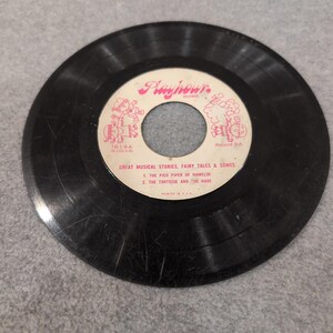 Playhour Records Great Musical Stories Pied Piper Peter Pan 45 RPM TB-1-9 image 3
