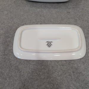 Noritake White Porcelain Butter Dish with Lid Gold Trim Made in Japan NA310 image 3