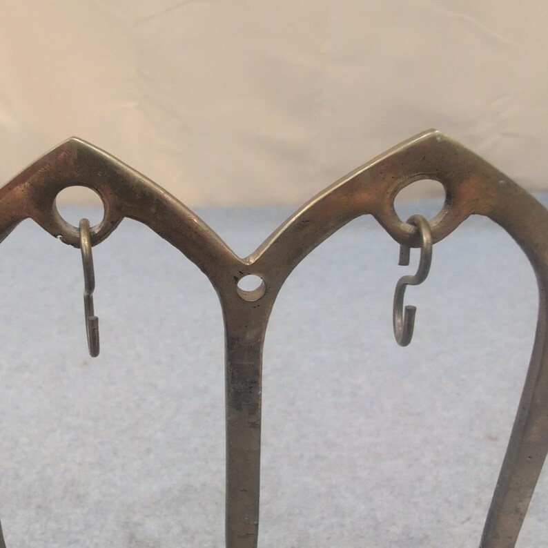 Vintage Brass Gothic Cathedral Arch Earring Stand Jewelry Display Organizer image 3