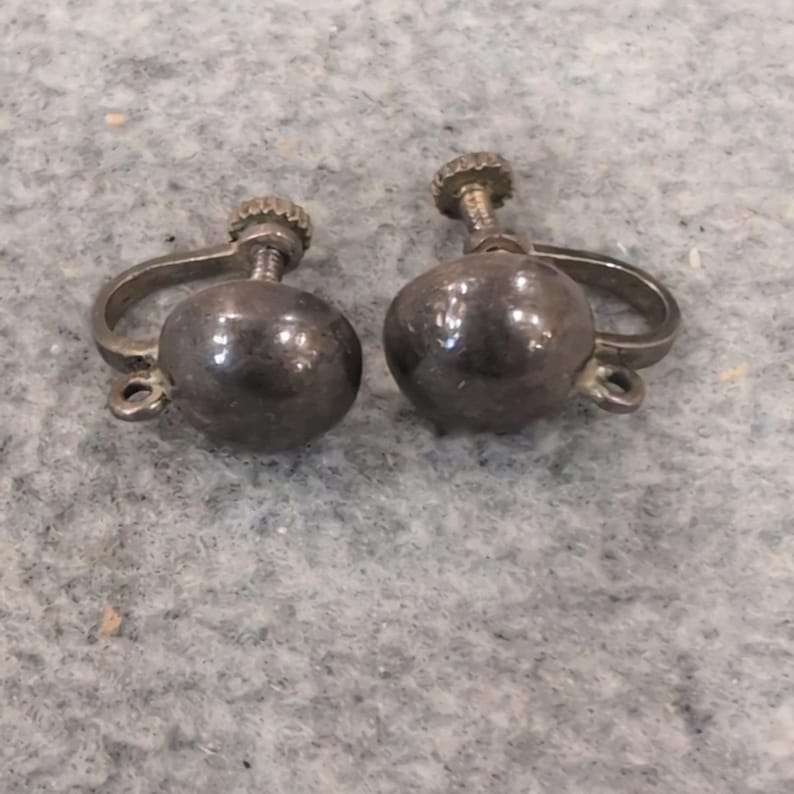 Vintage Silver Ball Half Dome Screw Back Earrings Non-Pierced Retro Style image 1