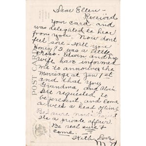 Vtg Świąteczne życzenia pocztówka tłoczona sosna z zaśnieżonym oknem International Art zdjęcie 2