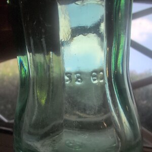 Vintage Coca-Cola Meridian Miss 1958 Hobbleskirt Green Glass Coke Bottle 6oz image 3