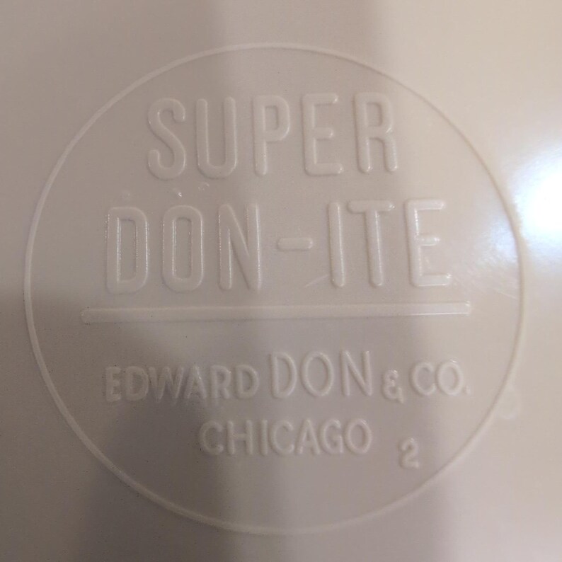 Vintage Super Don-Ite Edward Don & Co Chicago Tan Plates Set of 6 Melamine image 3