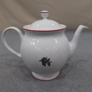 Cuthbertson American Christmas Tree Ceramic Teapot White Red Trim Holiday Decor image 4
