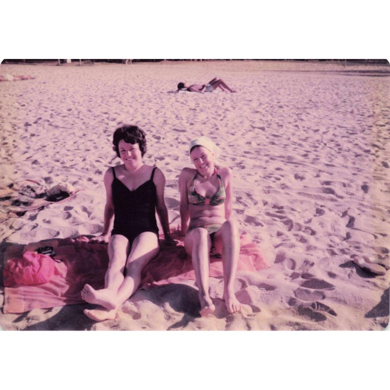 Vintage 1970s Waikiki Beach Hawaii Women in Swimsuits Photo Lot of 4 image 4