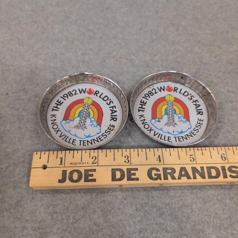 Vintage 1982 Weltausstellung Knoxville Tennessee Sunsphere Metall Untersetzer 2er Set Bild 2