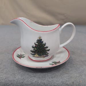 Cuthbertson American Christmas Tree Gravy Boat and Underplate Saucer Set White image 1