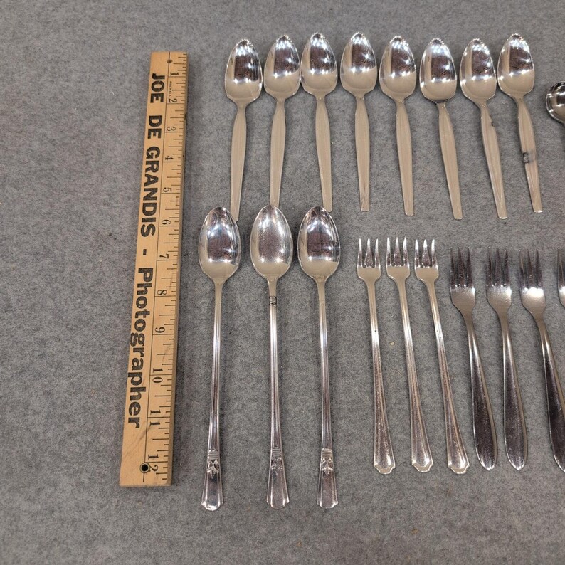 Court Silver Plate Mixed Flatware Lot 21 Pieces Spoons Forks Silver Tone Cutlery image 2