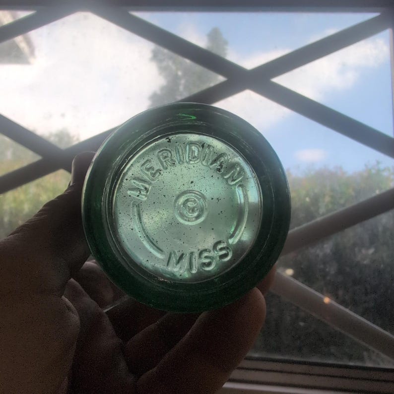 Vintage Coca-Cola Meridian Miss 1958 Hobbleskirt Green Glass Coke Bottle 6oz image 2