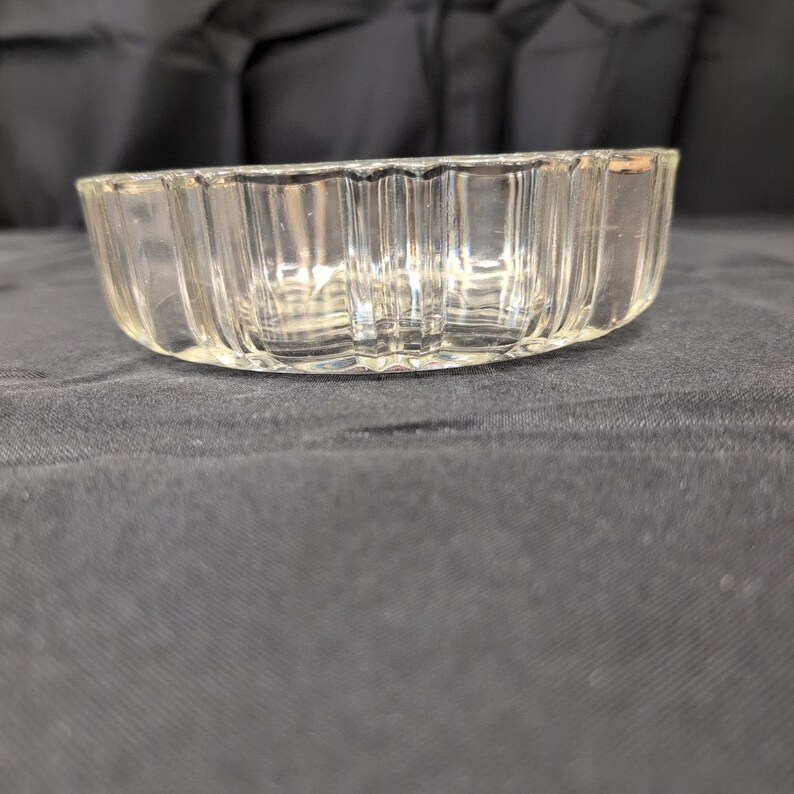 Vintage Clear Pressed Glass Ribbed Bowl Geometric Sunburst Base Candy Dish image 4