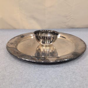 Wm A Rogers Oneida Silver Plated Chip and Dip Server Round Platter Bowl NA310 image 1