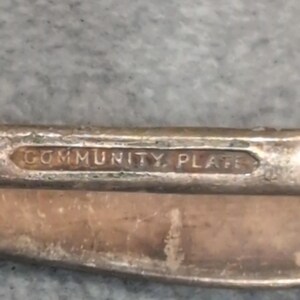 Community Plate Silverware Set 2 Spoons 1 Fork Vintage Floral Engraved Flatware image 4