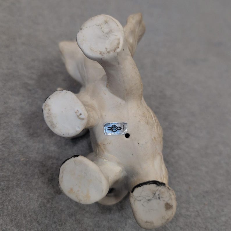 UGC Vintage Ceramic Elephant Figurine White Trunk Up Taiwan Decor VG image 4