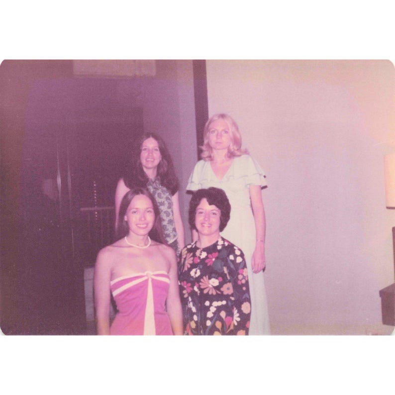Lote de 10 fotografías antiguas de Don Ho Polynesian Palace en Waikiki, Hawái, de la década de 1970. imagen 8