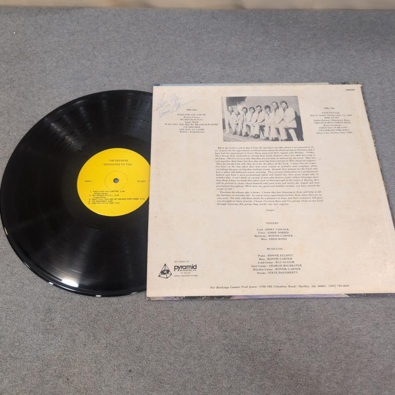 The Seekers Quartet Dedicated To You Vinyl LP Southern Gospel Pyramid TS 1571 image 2